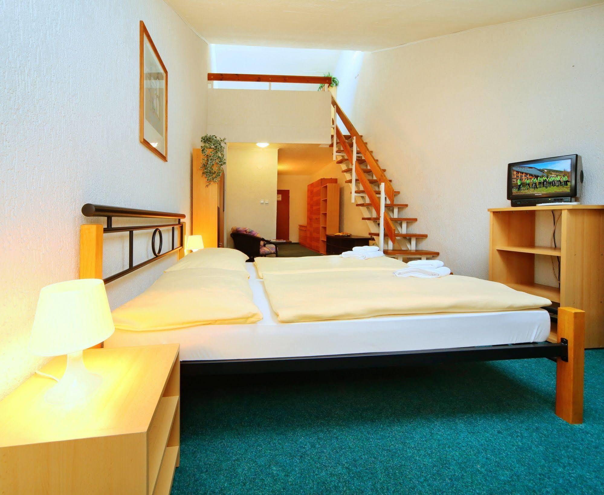 Hotel Fit Fun Harrachov Exterior photo