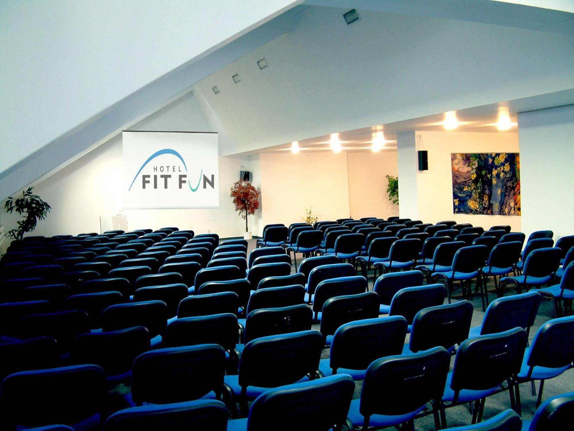 Hotel Fit Fun Harrachov Exterior photo